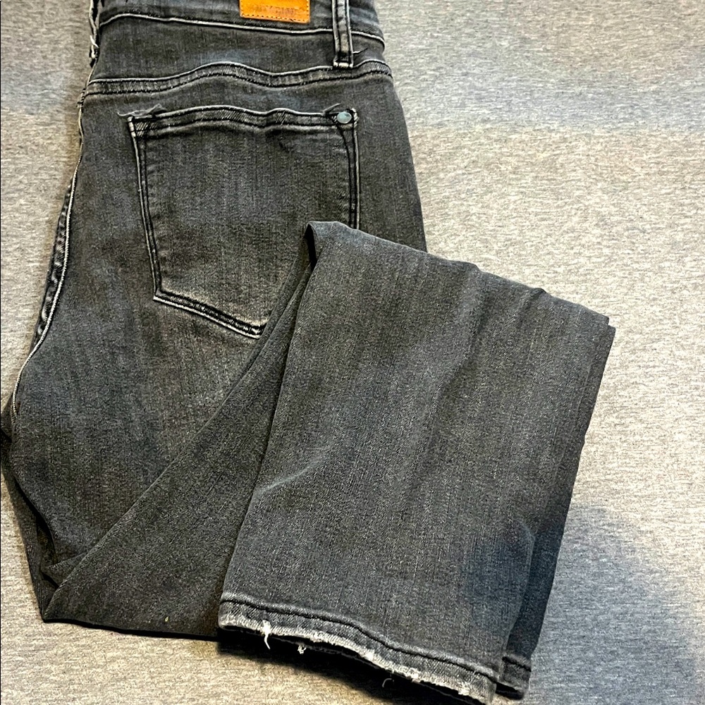 Judy Blue Dark Gray boyfriend for ankle jeans size 5